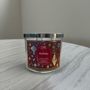 NEW Bath & Body Works Holiday Scented Candle